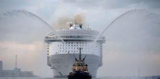 La nave da crociera più grande al mondo! 5 volte più grande del Titanic!! [VIDEO]